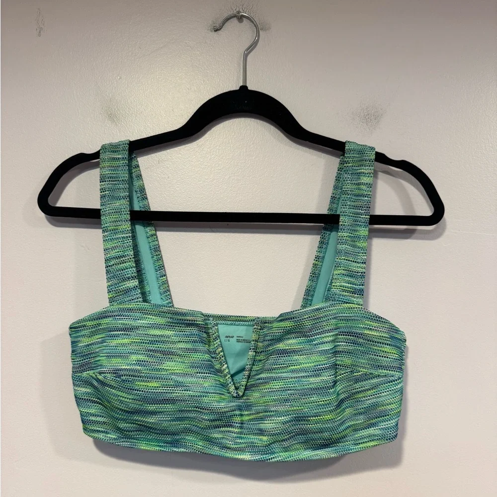 Aerie V style Bandeau‎ swimsuit top